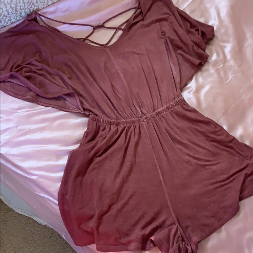 Oversized american eagle romper